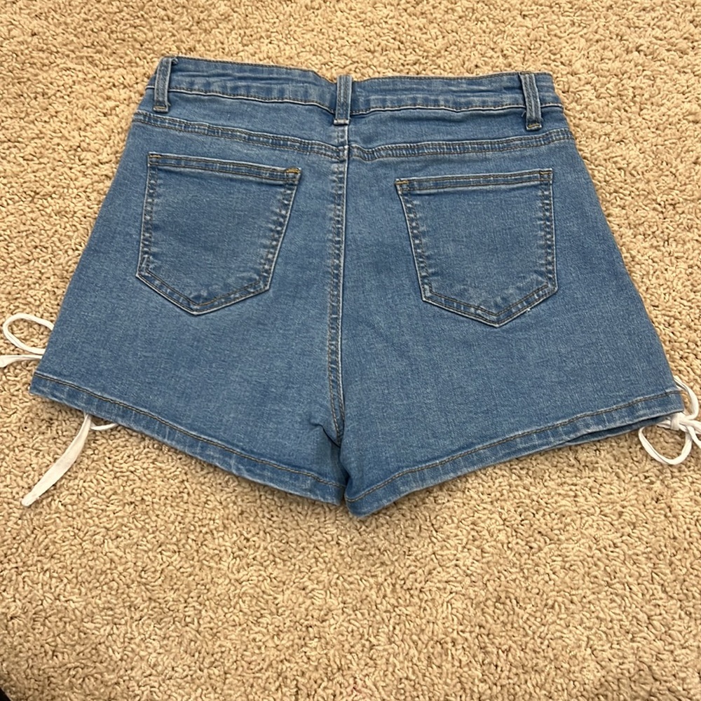 ‼️REMOVING SOON‼️ - Picture 2 of 2